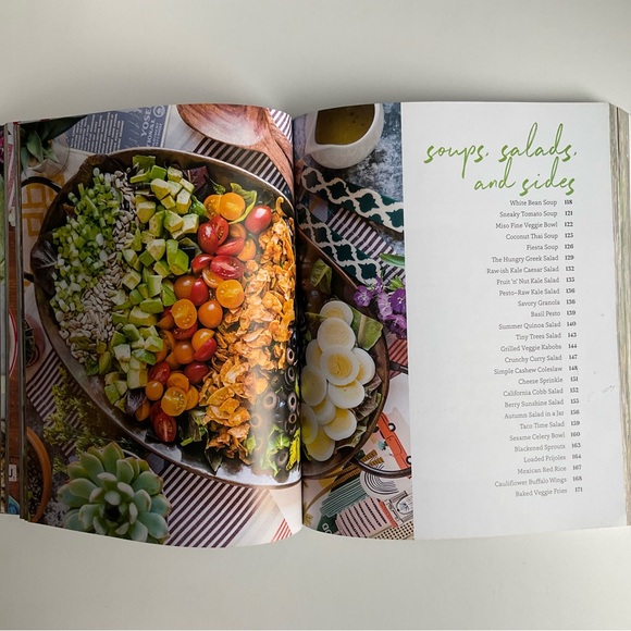 Simple Green Meals Vegan Cookbook - Picture 5 of 8